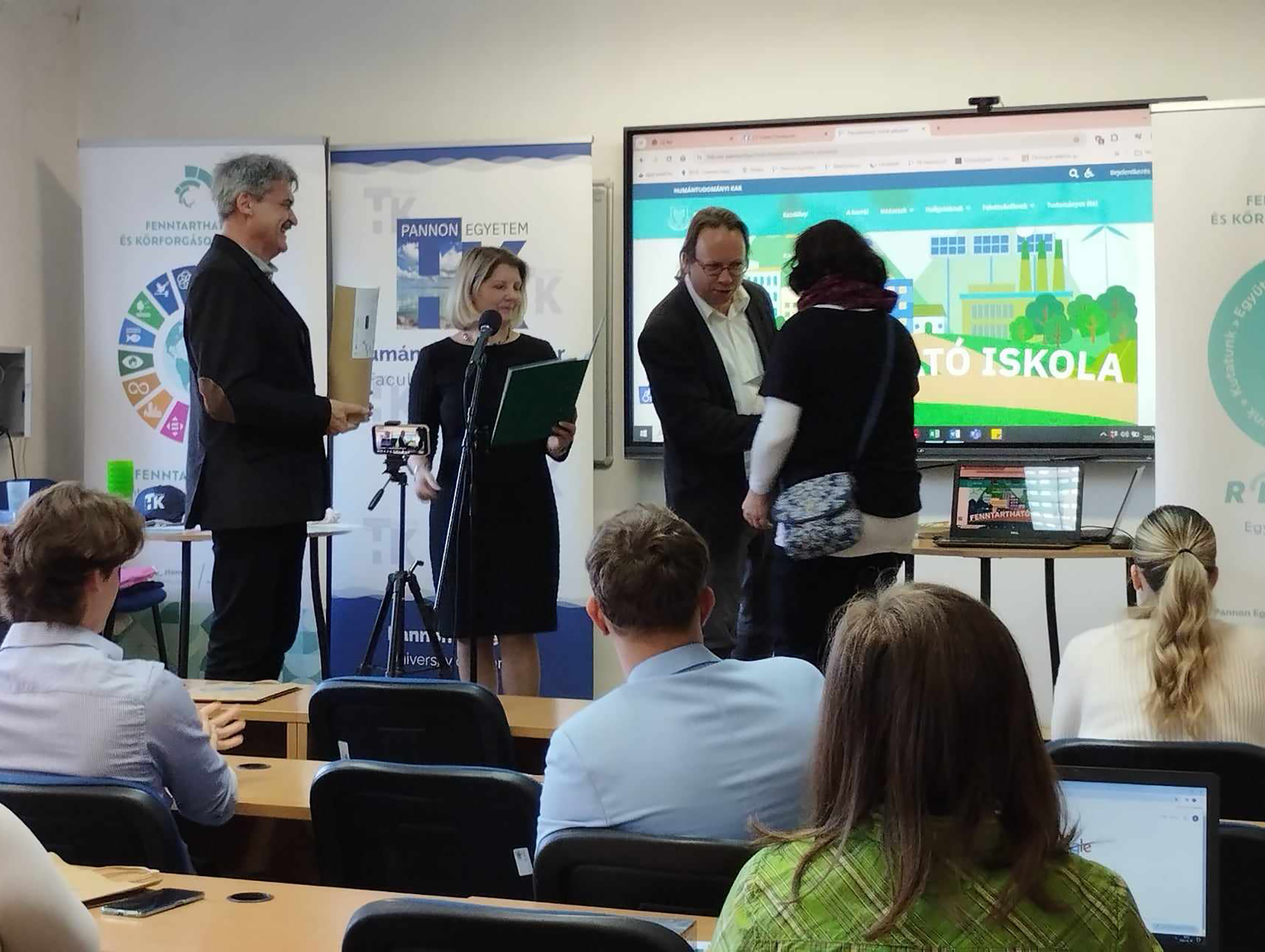 Fenntartható iskola-pályázat