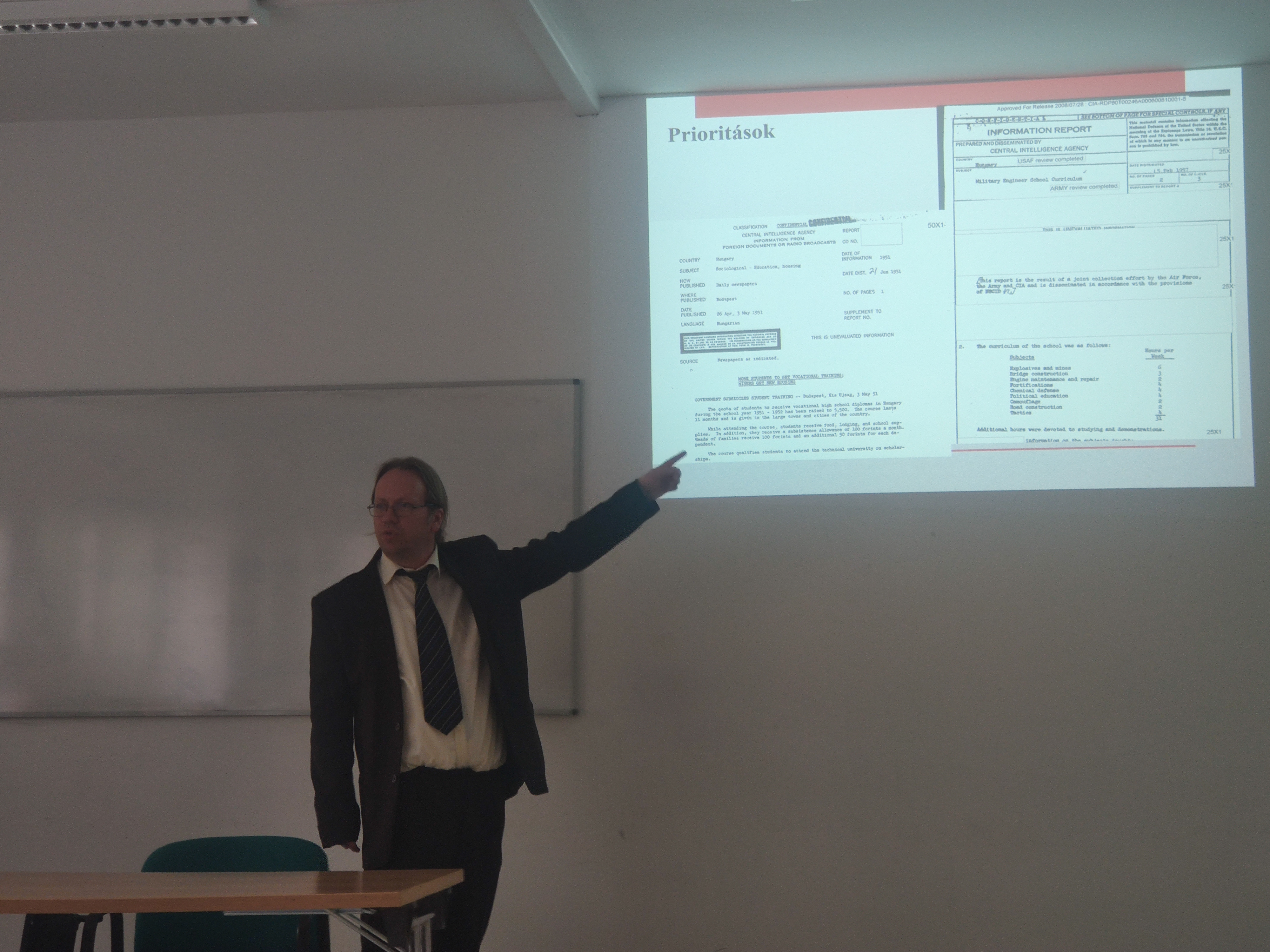 Dr. Somogyvári Lajos habilitációs előadása